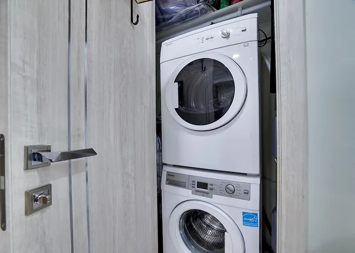 Apartment Minutes From Camelback Mountain With Washer Dryer